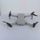 DJI Mini 2 Fly More Combo Drone