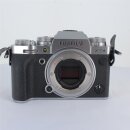 Fujifilm X-T4 + 16-80mm f/4 R OIS WR, Kit