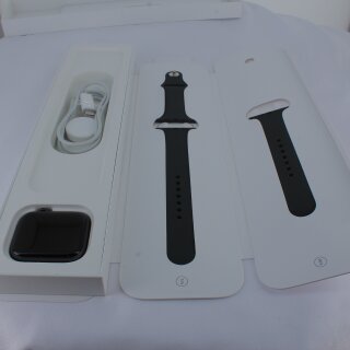 Apple Watch SE GPS, Space Grey Aluminium Case and Sport Band, 44mm (Midnight)