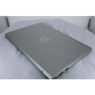 HP ProBook 440 G8 Notebook - English (QWERTY) - 14 (FHD) - Intel Core i5-1135G7 - 8GB - 256GB SSD - Intel Iris Xe Graphics (Silver)