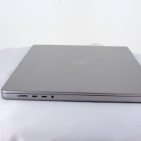 MacBook Pro 16 Apple M1 Max chip 32GB Memory 1TB SSD Integrated 32-core GPU (Space Grey)